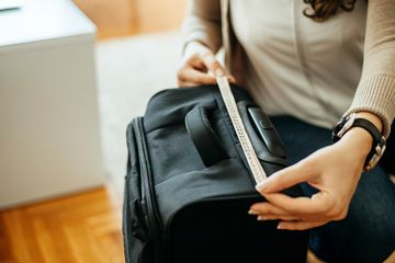 airline carry-on luggage sizes