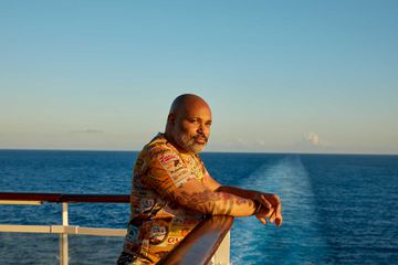 Vacaya's Gay Cruise, day parties, night time drag queen shows