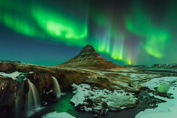 Northern Lights, Kirkjufell Mountain, Snaefellsnes, Iceland