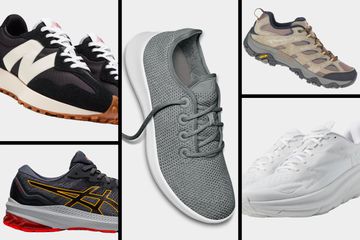 shoes that tour guides wear tout