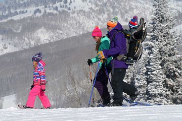 Family snowshoe trip at Steamboat