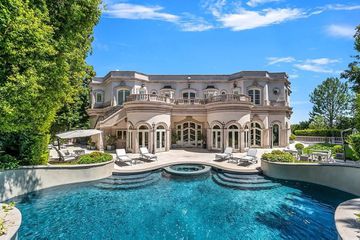 The exterior of Mariah Carey's Beverly Hills home