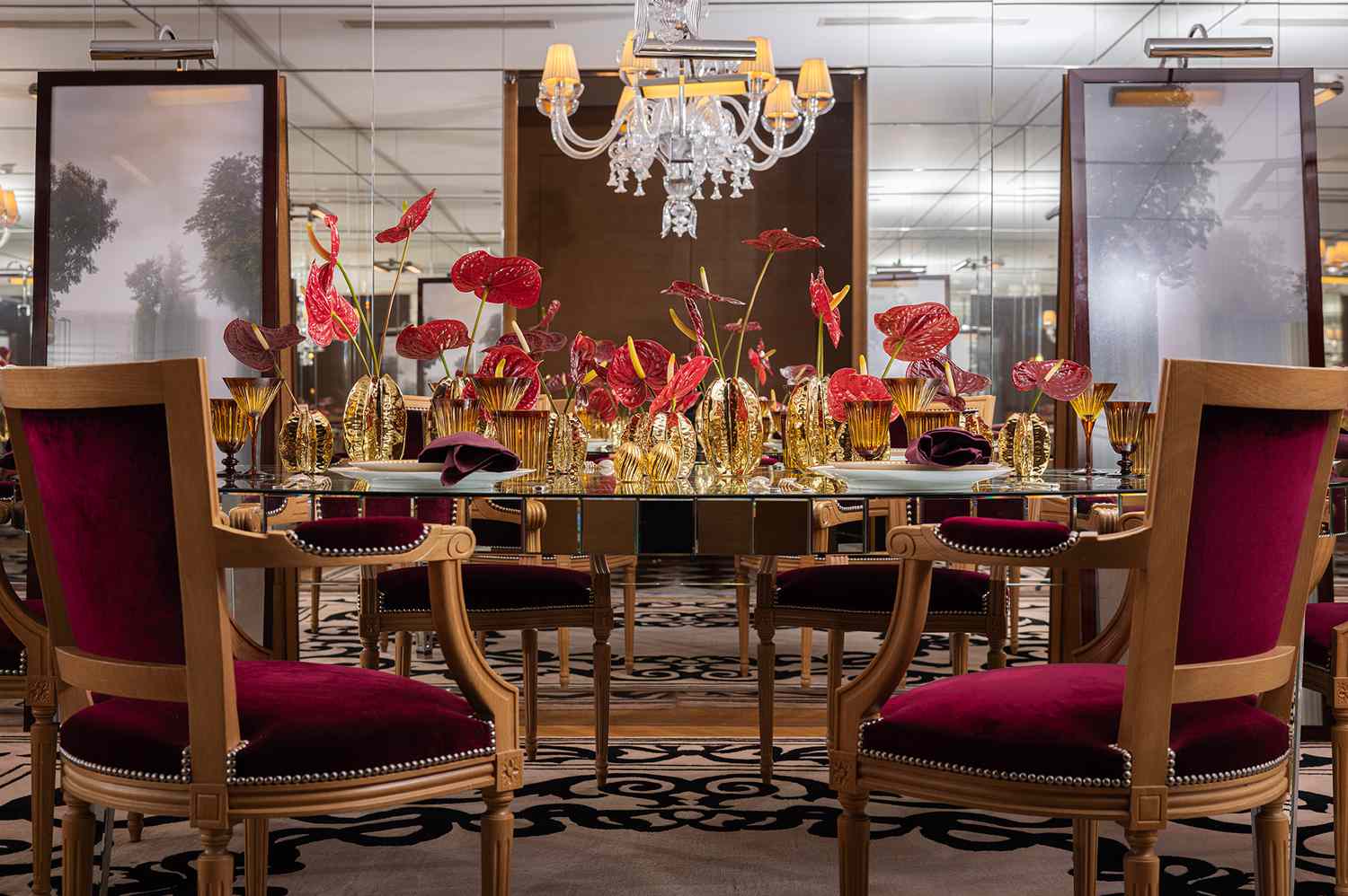 'Frenchgiving' dinner table 