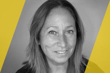 A headshot of Jennifer Schwartz 