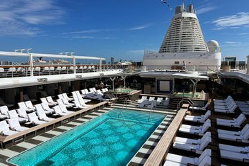 Top deck pool area