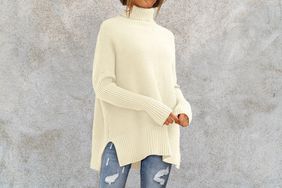 LILLUSORY Women's Oversized Turtleneck Sweater Tout